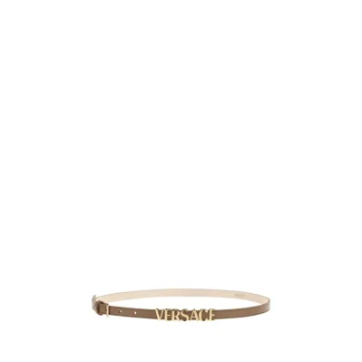 Belt with logo in letters