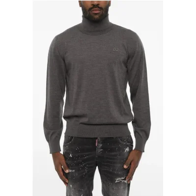 Turleneck Sweater with Ton On Ton Monogram