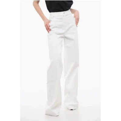 Wide-leg Denims with Metal Logo