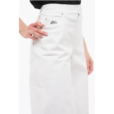 Wide-leg Denims with Metal Logo