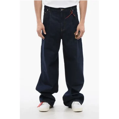 Single-Pleated Baggy Fit Jeans with Embroidered Logo 28cm