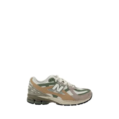 1906 Sneakers