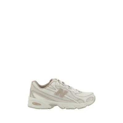 740 Sneakers