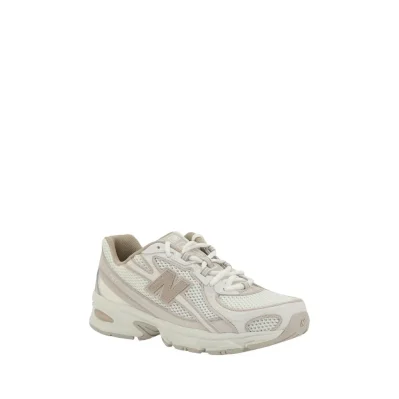 740 Sneakers