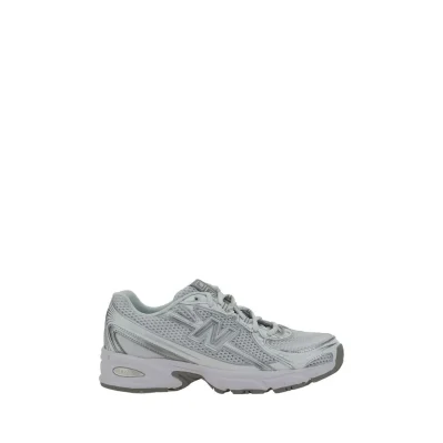740 Sneakers
