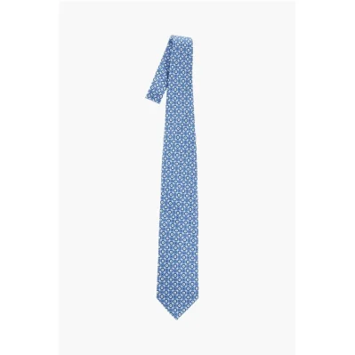 Patterned silk tie