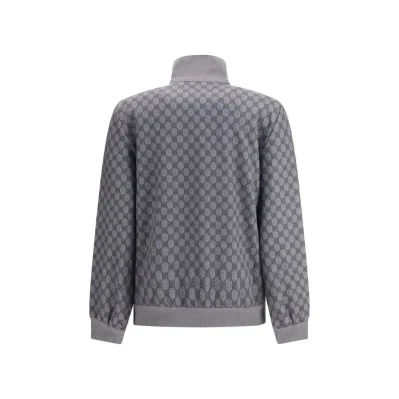 Zippered sweatshirt