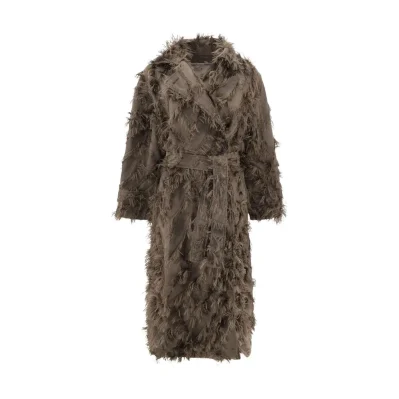 Coat with fur details