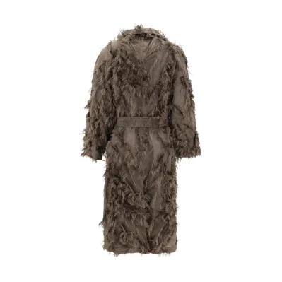 Coat with fur details