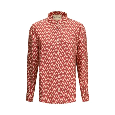 Toute La V Shirt