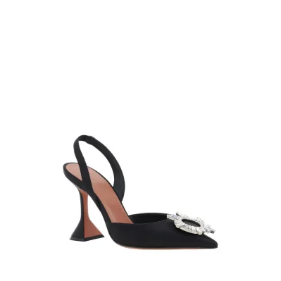 Begum Pumps