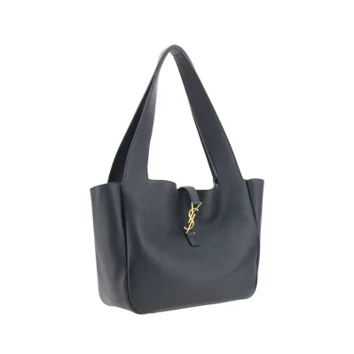 Le 5 À 7 Bea Shoulder Bag