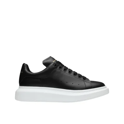 Oversized Sneakers