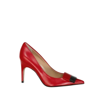 090 Leather Pumps
