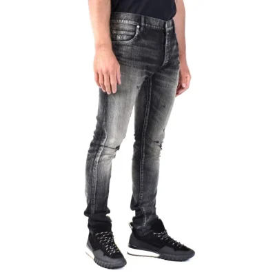 Distressed Jeans