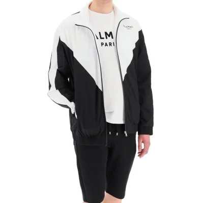 Logo Windbreaker