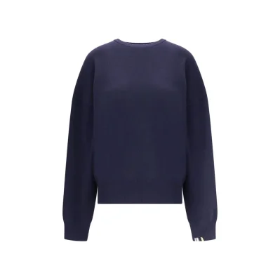 Tes Sweater
