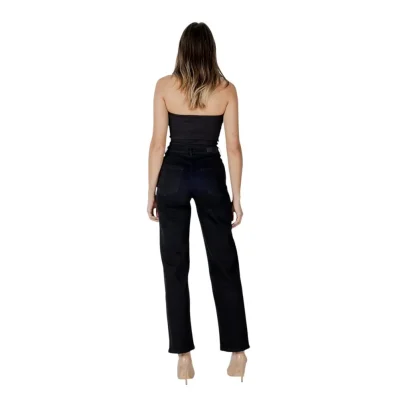 Black Cotton Relaxed Fit Jean