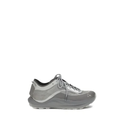 Sella Sneakers