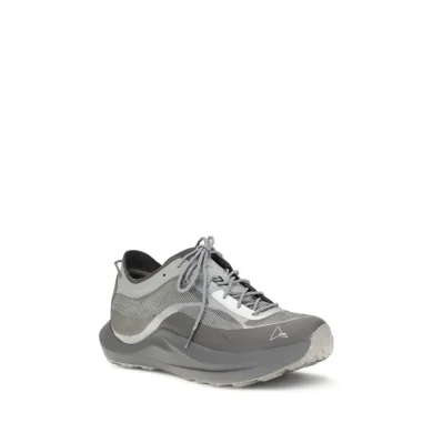 Sella Sneakers