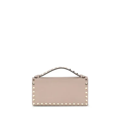 Wallet with chain