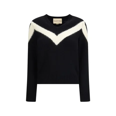 Wool Sweater with a bow at the back